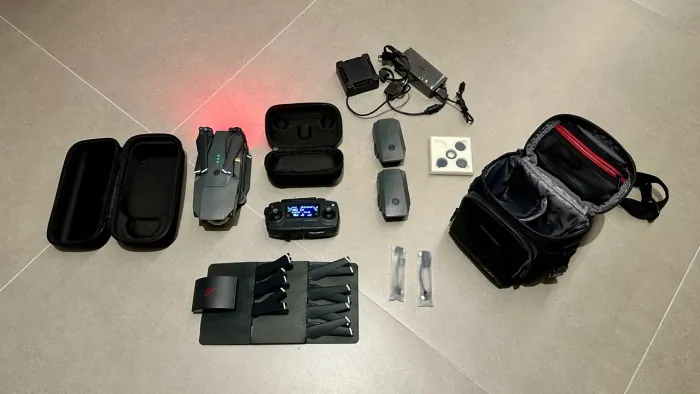 DJI Mavic Pro Fly More Combo + 2 Baterias + Case + Acessórios