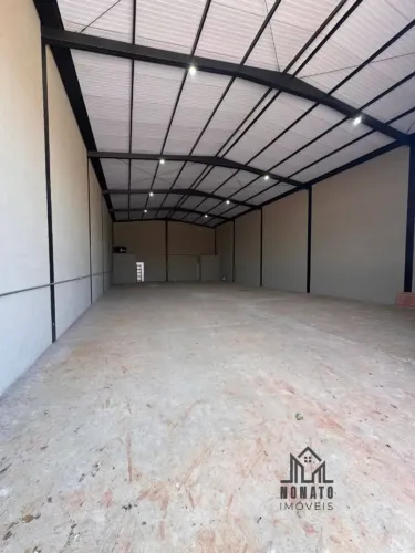 Imóvel para aluguel possui 300 metros quadrados em Residencial Humaitá - Goiânia - GO