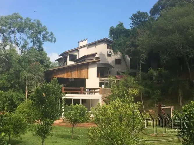 Fazenda Rancho à Venda com 4 Dormitórios em Conceição - Oportunidade Imperdível!