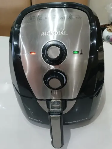 FRITADEIRA AIRFRYER MONDIAL GRAN FAMILIA 5,5L