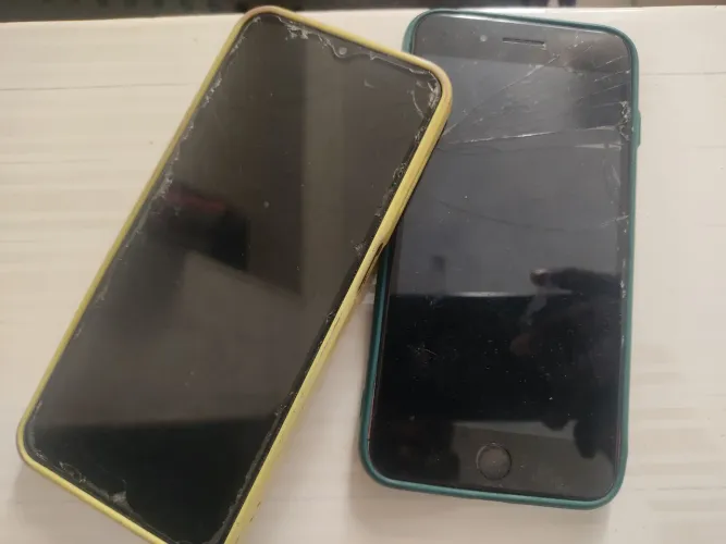? LOTE DE CELULARES PARA CONSERTO OU RETIRADA DE PEÇAS ?