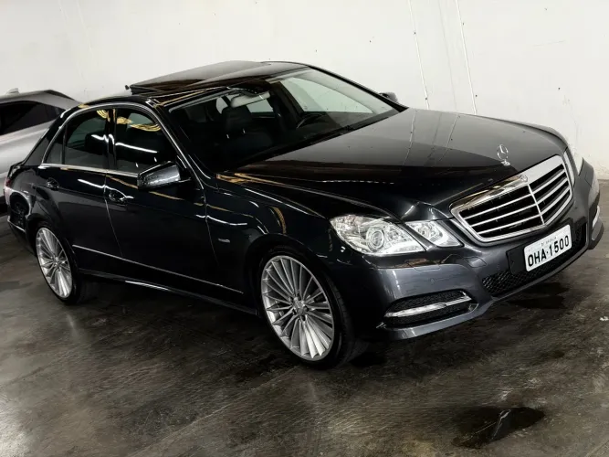 Mercedes-Benz E-250 CGI Avantgarde 1.8 16V 204cv Aut. 2011