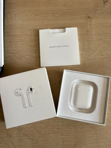 Apple AirPods 2 Geração Original
