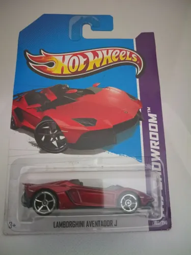Hot Wheels Lamborghini Aventador J 2012