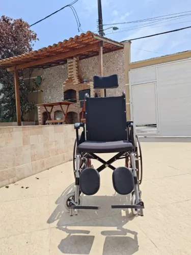 Cadeira de Rodas Prolife Tetra C/ Apoio de Cabeça - 120kg (Nova + NF)