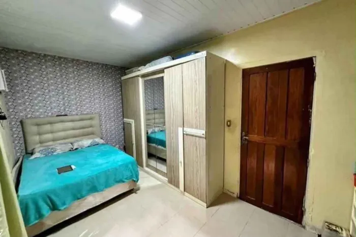 CADA A VENDA EM CANUDOS