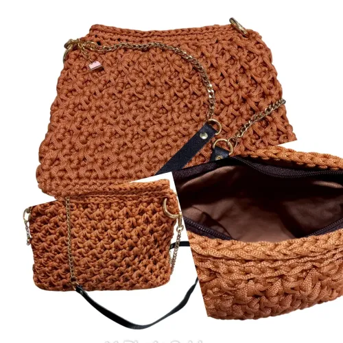Bolsa de crochê forrada