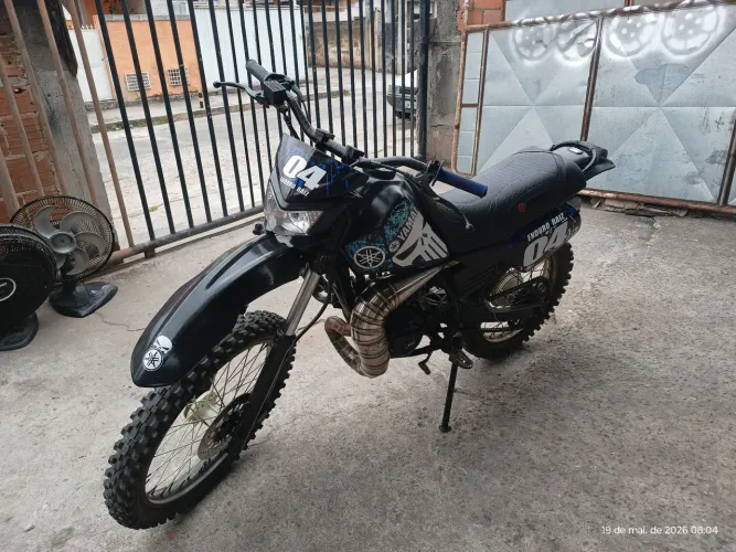 Dt 200 preparada para trilha