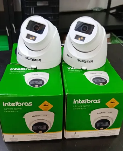 Sistema de segurança câmeras e alarme na promoção