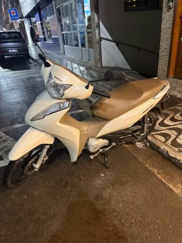 Quero vender para comprar uma outra moto