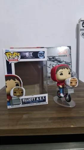 Funko Pop #1252 Elliot & E.T.