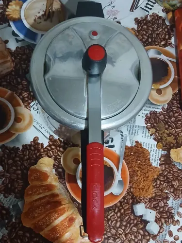 PANELA DE PRESSÃO CLOCK 4,5 LITROS
