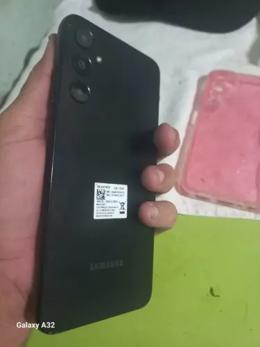 A05s 128 g * 