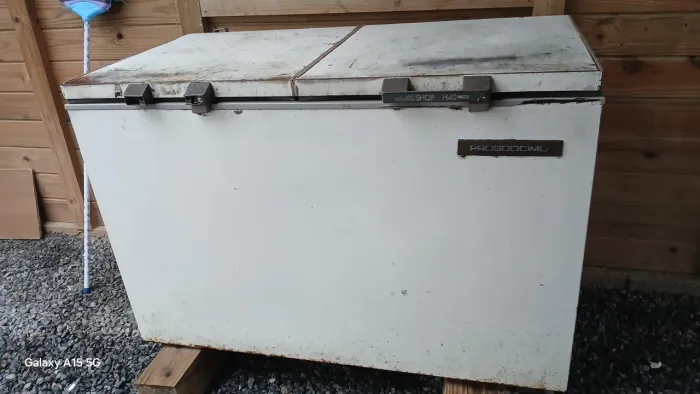 Vendo freezer 