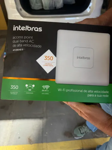 Roteador corporativo Intelbras