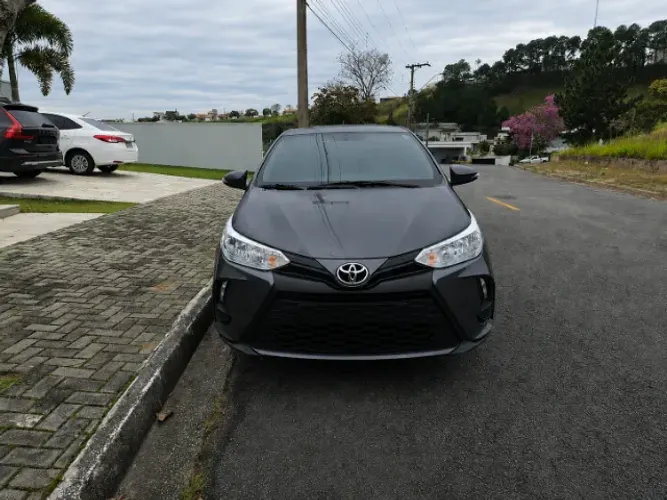 Toyota Yaris XL Sedan 1.5 Flex 16V 4P Aut. 2024