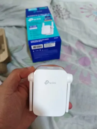 Repetidor de Sinal Wi-Fi TP-LINK AC 1200 - Na Caixa / Santos
