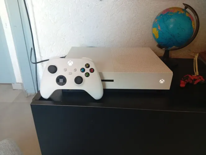 Xbox one S 1TB