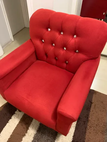 Poltrona Decorativa Capitonê com Strass