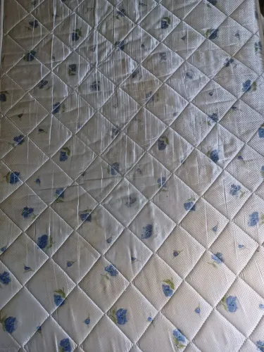 Cama Box de solteiro, usada, excelente qualidade