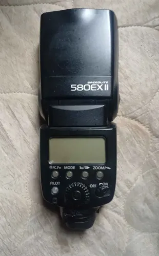 (Troco ou vendo) Canon Speedlight 580EX II