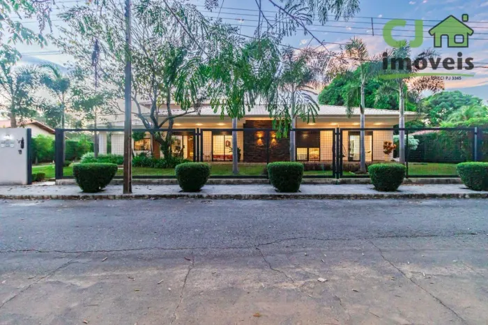 Casa com 4 dormitórios à venda, 395 m² por R$ 3.950.000,00 - Condomínio Moradas dos Pássar