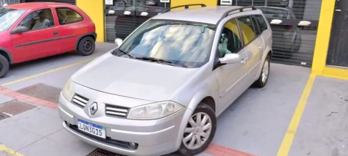 Renault Megane Grand Tour Dynam. Hi-flex 1.6 16V 2012
