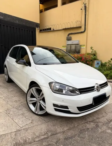 Volkswagen Golf Highline 1.4 TSI 140cv Aut. 2014