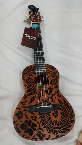Ukulele Tagima