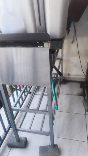 Chapa usada para, pegou ferrugem tem que raspar