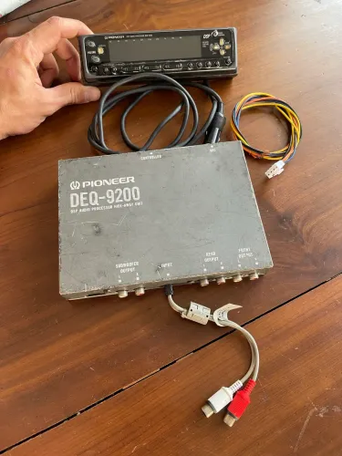 Equalizador DEQ-9200 old school