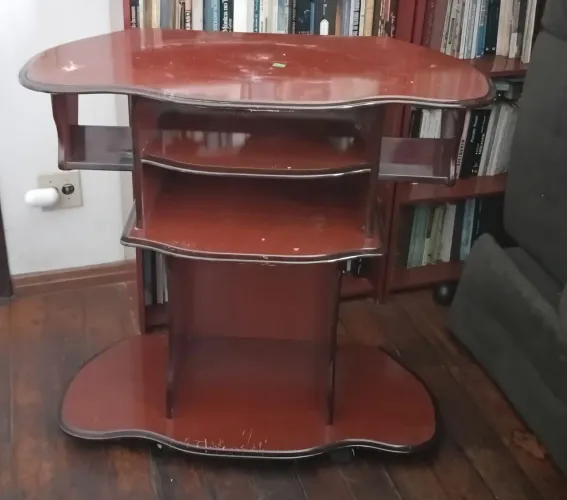 Rack para TV em perfeito estado 