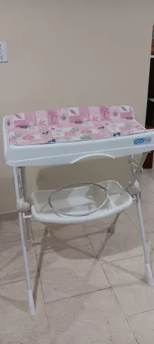 Banheira mais trocador burigotto