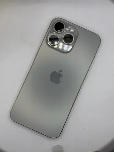 IPhone 15 Pro Max 256gb titânio | Face ID ok | tela original