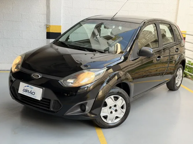 Ford Fiesta 1.0 Rocam SE Plus Hatch 8V Flex 4P Manual 2012