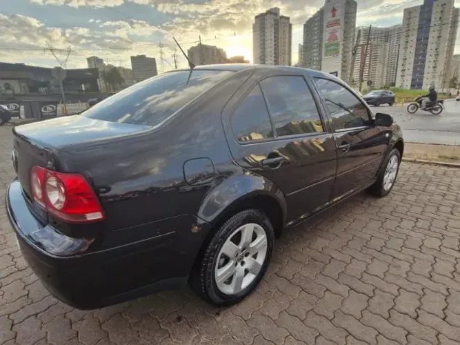 Volkswagen Bora 2.0/ 2.0 Flex 8V Mec. 2009