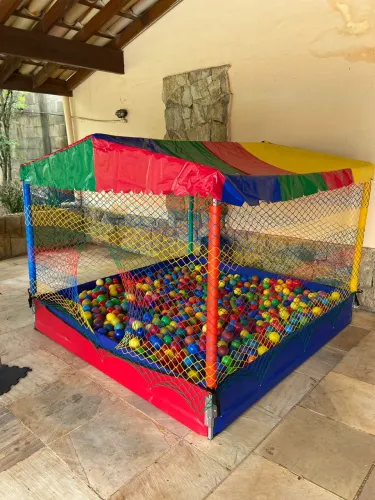 Casinha de bolinhas
