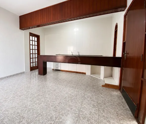 Casa à venda no bairro Santa Rosa em Piracicaba/SP | 2 quartos, amplo quintal
