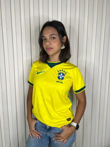 Camisa do Brasil Jogador Feminina