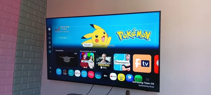 Tv em perfeitas condições. Funcionando perfeitamente, sem nenhuma marca.