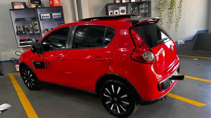 Fiat Palio Sporting 1.6 Flex 16V 5P 2015