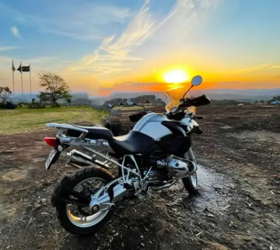 BMW R1200GS 2005 PRATA EM BOM ESTADO 