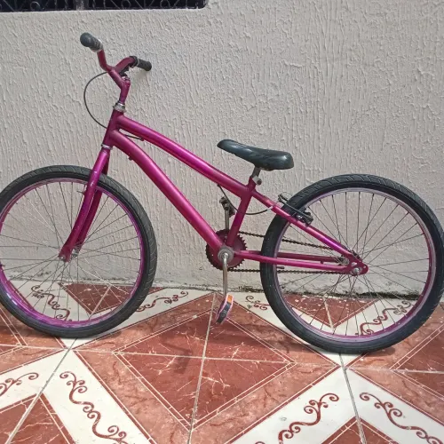Bicicleta aro 24 rosa