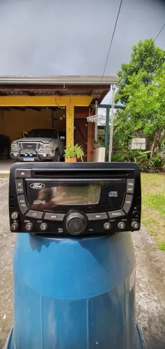 Rádio original Ford
