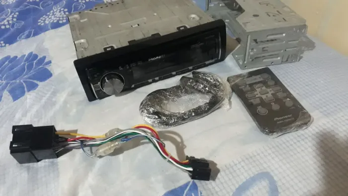 Rádio cd pioneer deh-x6600bs completo Raríssimo. 