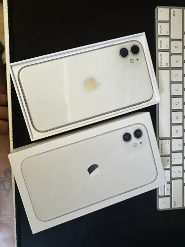 iPhone 11 - 128Gb