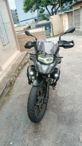 Moto muito confortável e confortável