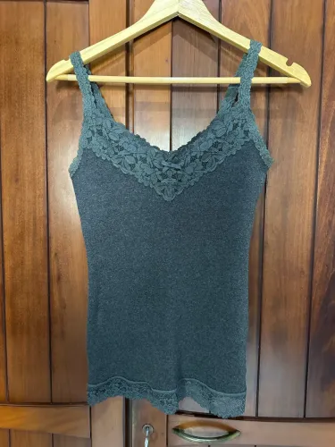 Blusa Abercrombie Original M