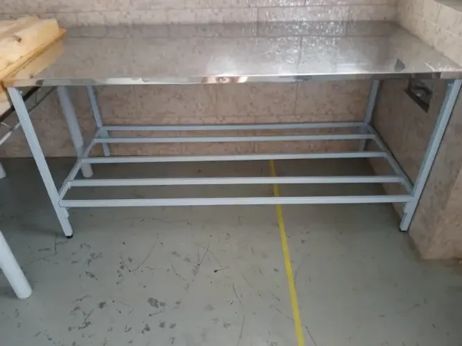 Mesa Inox