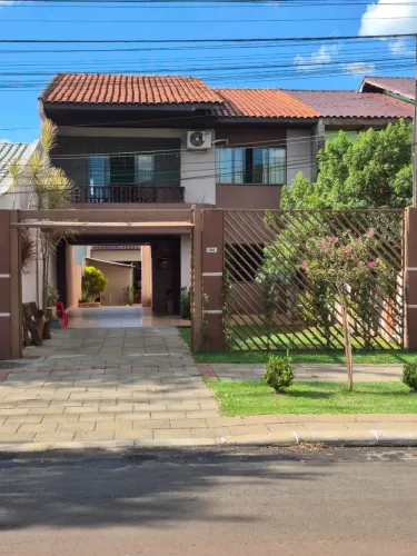 VENDO SOBRADO EM CASCAVEL PRÓXIMA A UNIOESTE 